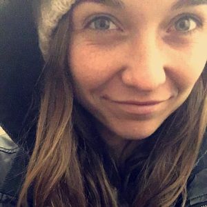 Meet your Posher, Eva